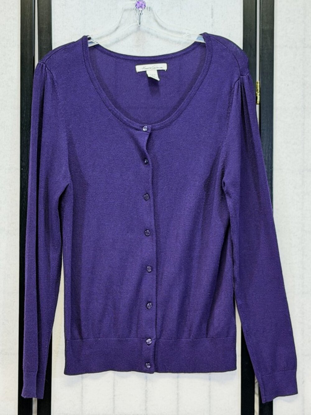 Kenneth Cole Purple Soft Girl Scoop Neck Button Cardigan Sweater M Long Sleeve